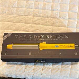 Drybar 3-Day Bender Curling Iron in Yellow and Gray